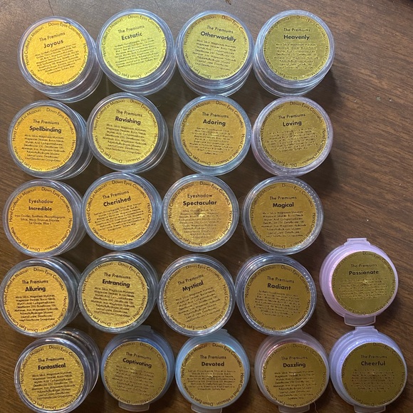 Multichrome collection by Dawn eyes & Glamvice - Picture 6 of 6